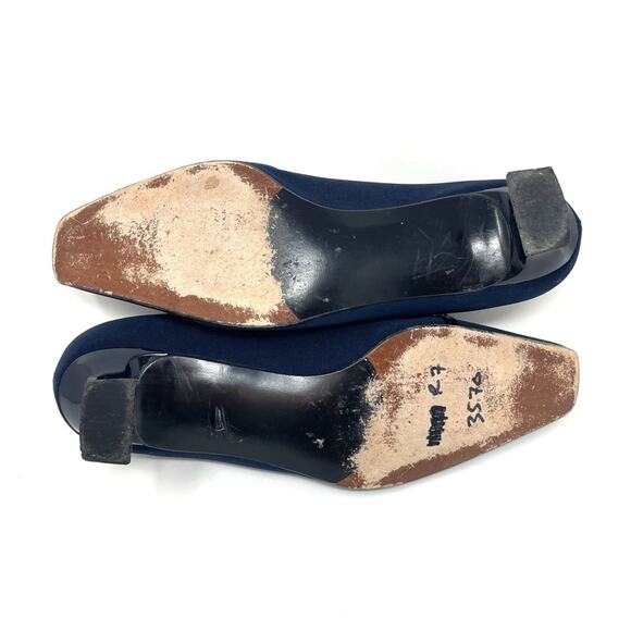 Vintage Stuart Weitzman Navy Blue Square Toe Kitten Heels w Black Bows Women's 7 - Picture 9 of 9